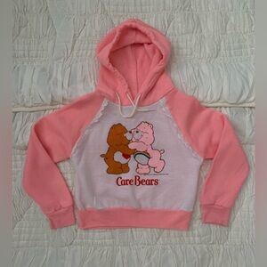 Vintage Pink & white Care bears sweatshirt hoodie